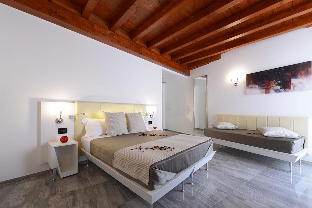 Hotel Western Principe Di Lampedusa 4*